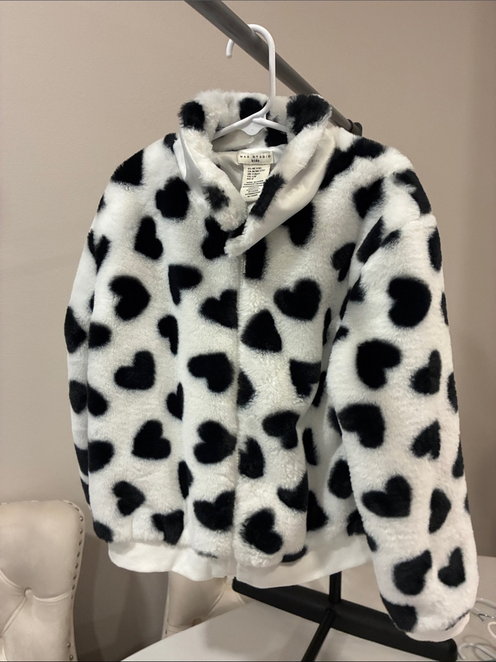 Max Studio Black & White Heart Plush Hooded Jacket